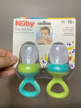 Nuby The Nibbler First Soft Foods Feeder 2-Pack / New in Package